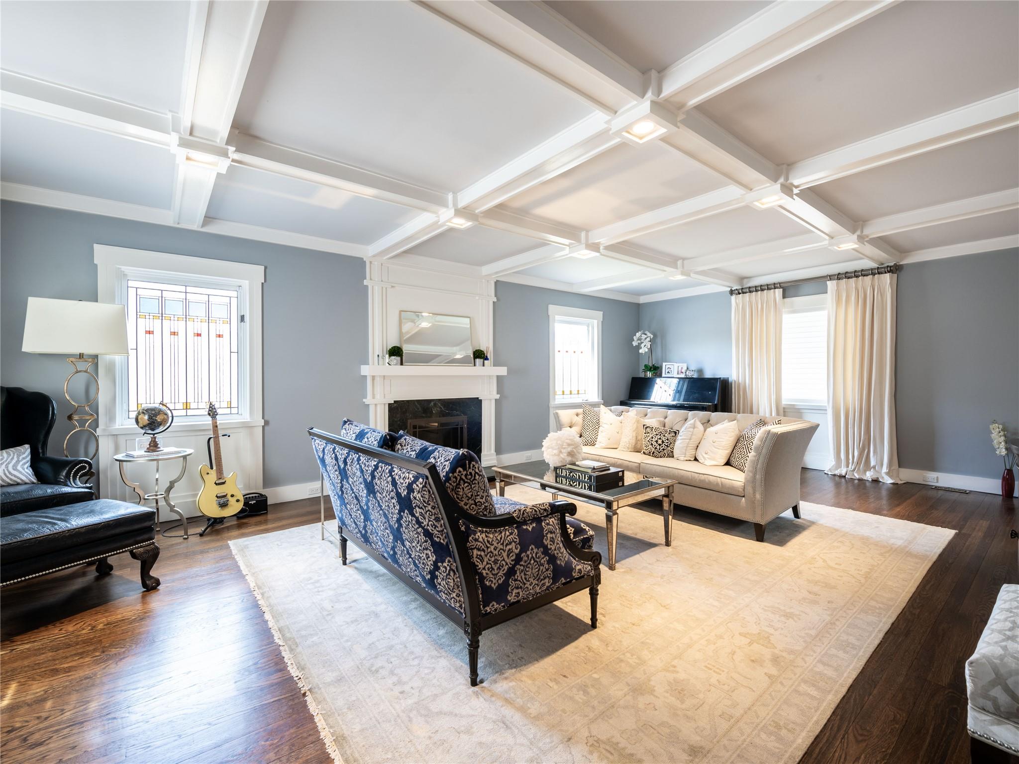 67 Village Road, Manhasset, New York image 4