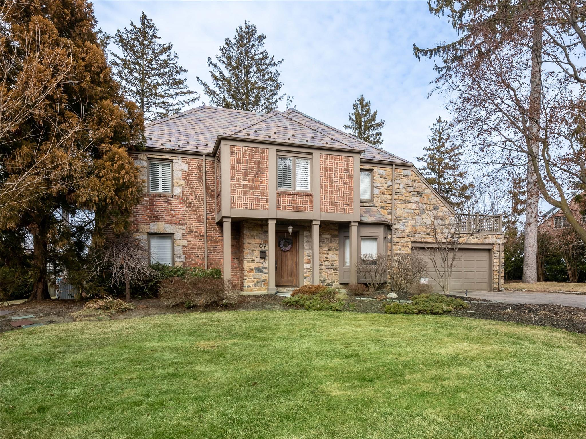 67 Village Road, Manhasset, New York image 1