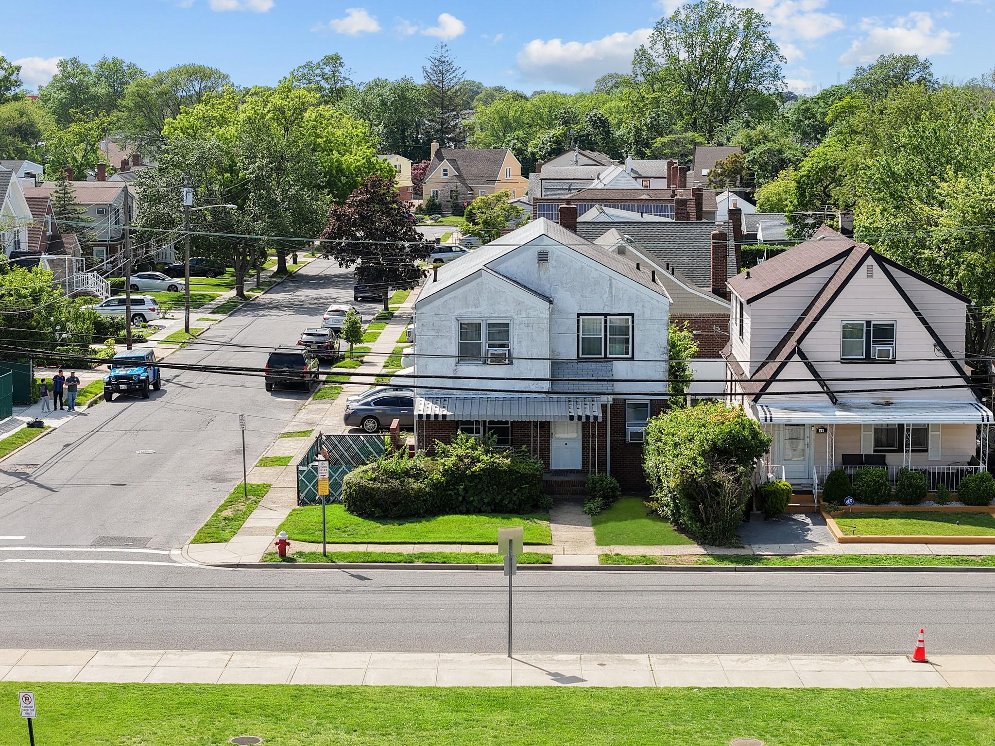 94 Shaw Avenue, Valley Stream, New York image 27