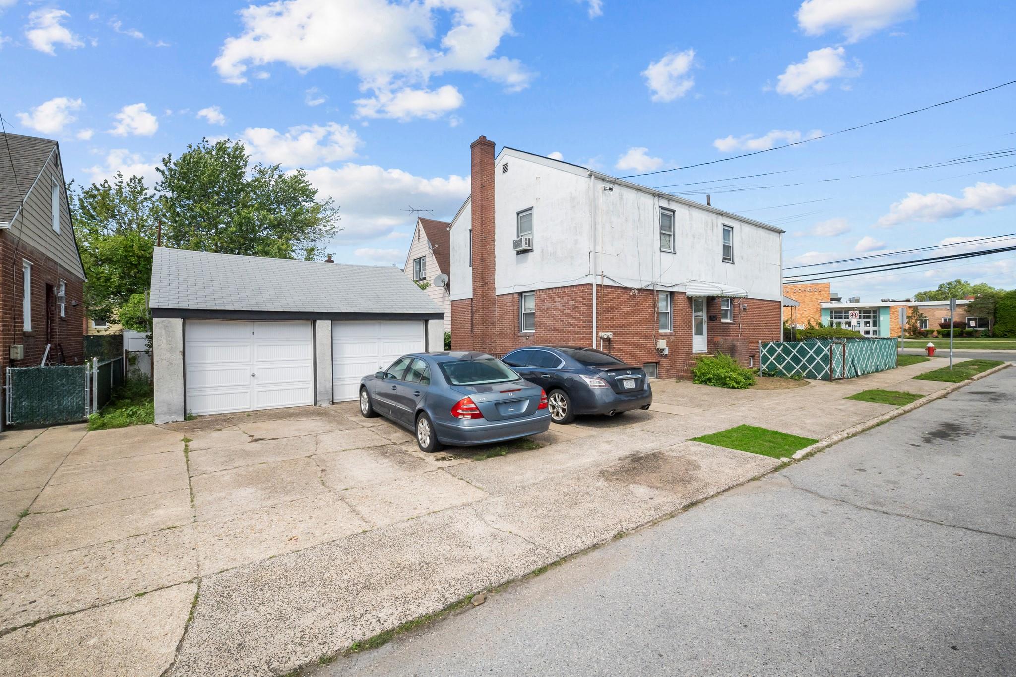 94 Shaw Avenue, Valley Stream, New York image 18