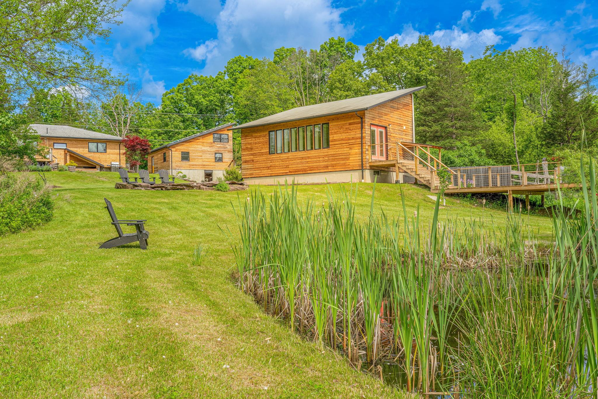 Harry Wells Road, Saugerties, New York - 2 Bedrooms  
1 Bathrooms  
5 Rooms - 