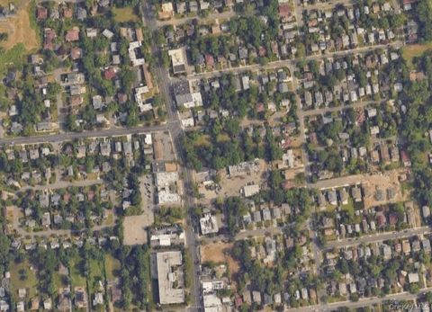 777 Middle Neck Road Great Neck NY 11024