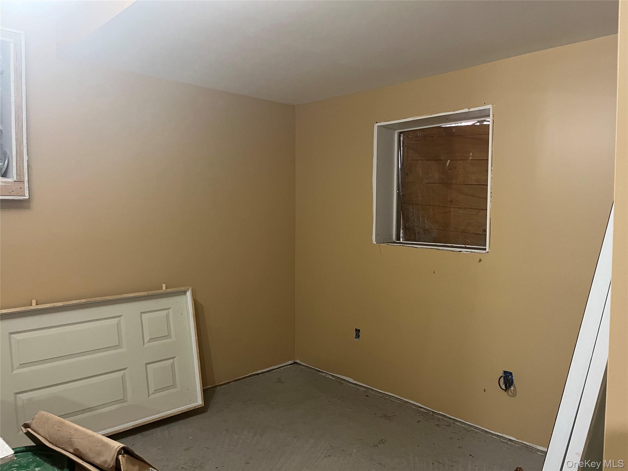 3940 DeRemier Avenue