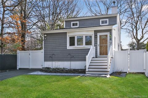 59 2nd Avenue Holtsville NY 11742