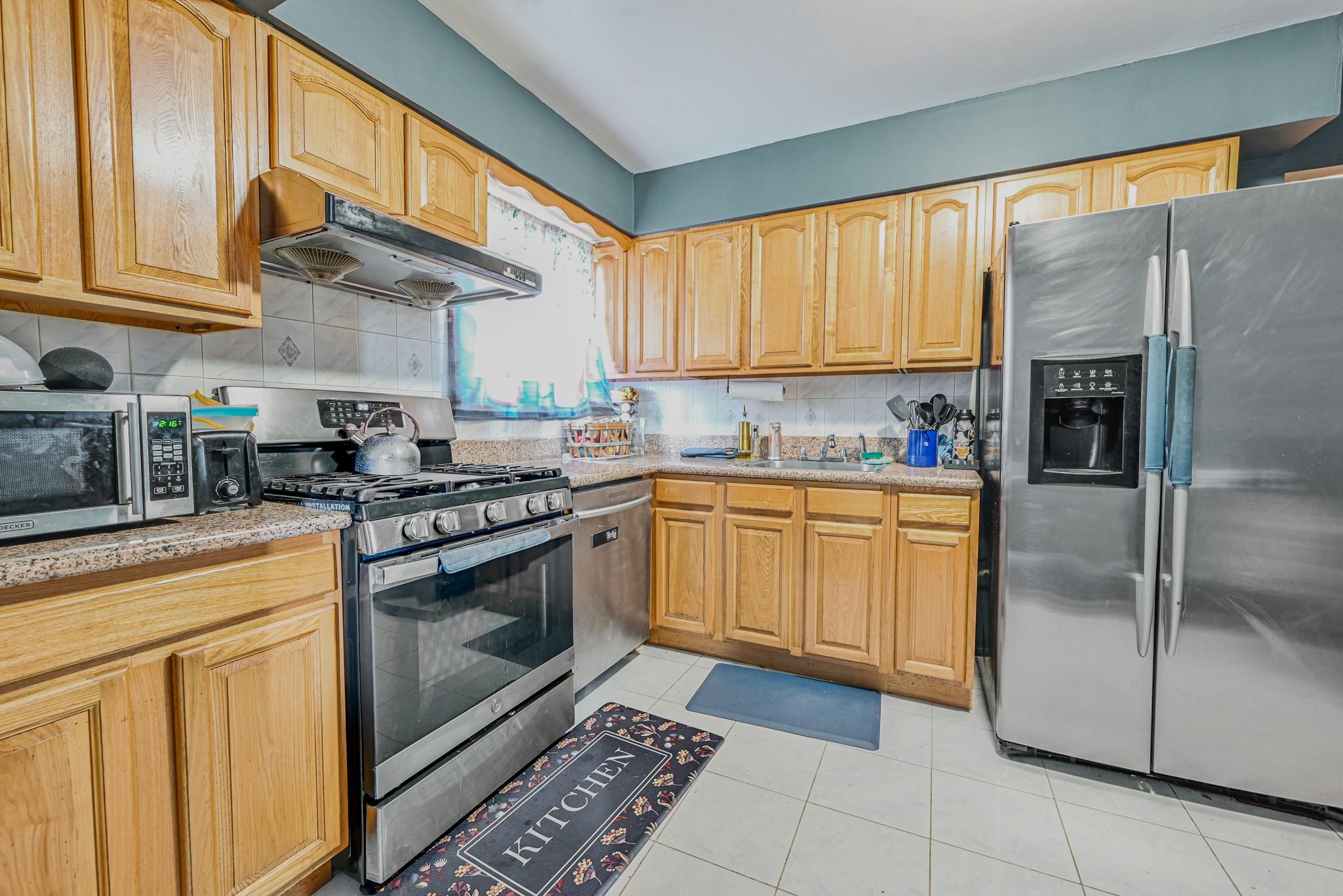 97 Arlington Avenue, Valley Stream, New York image 10