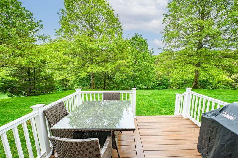 86 Manitou Trail, Kings Park, New York image 26
