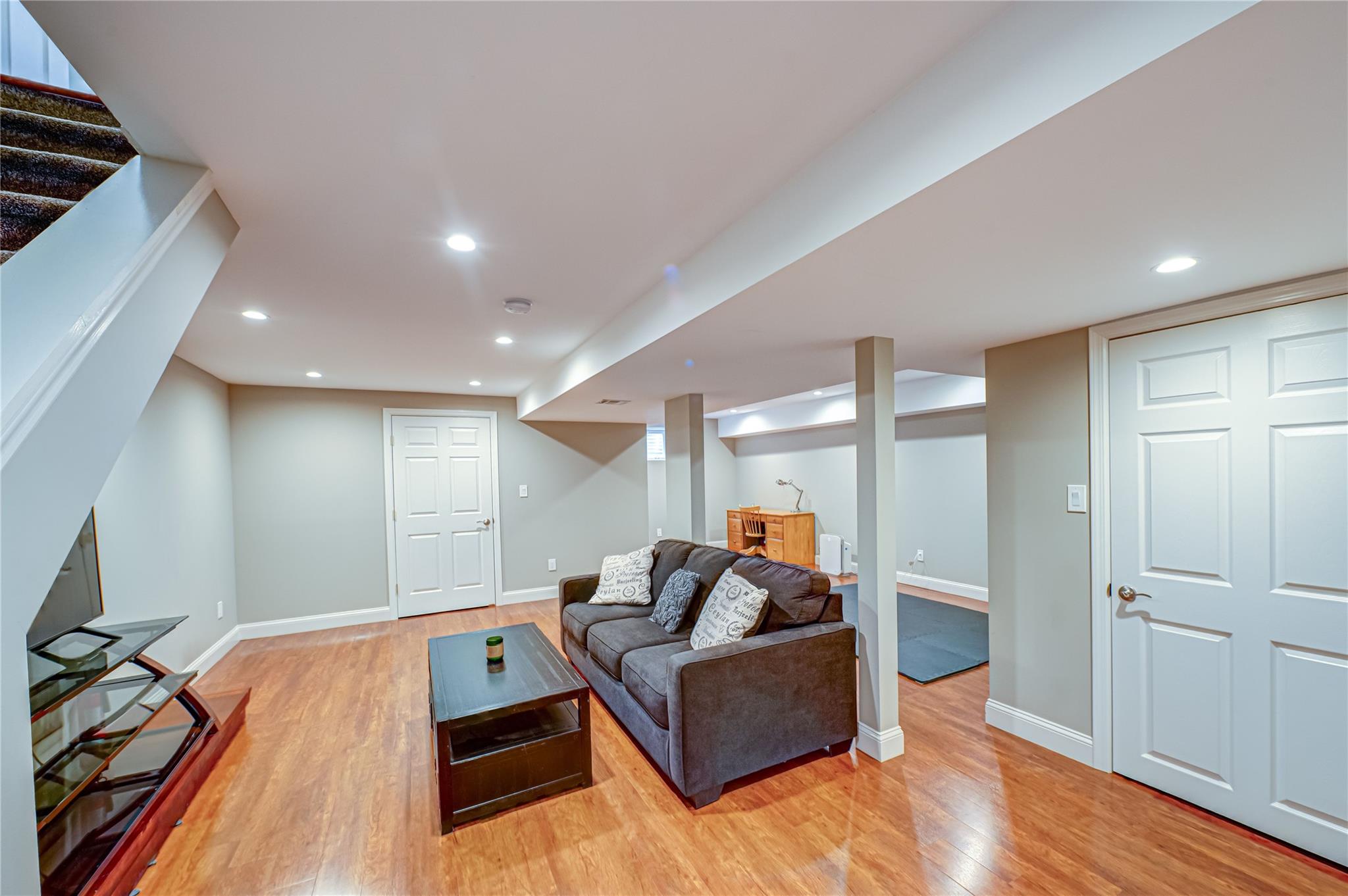 86 Manitou Trail, Kings Park, New York image 20