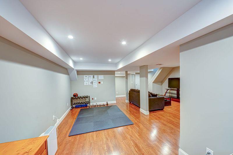 86 Manitou Trail, Kings Park, New York image 22