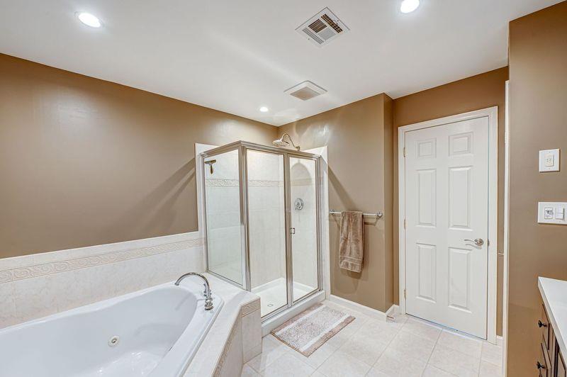86 Manitou Trail, Kings Park, New York image 16