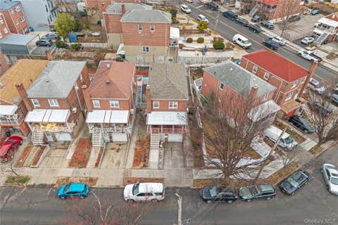 Multifamily For Sale - 2004 Bogart Avenue<br/> Bronx, NY 10462