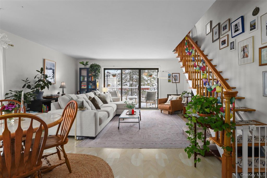 Photo of 605 Kemeys Avenue #605, Briarcliff Manor, NY 10510 (MLS # 953977)