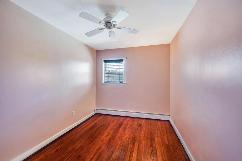 9 Ruth Boulevard, Commack, New York image 19