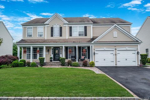 11 Woodstork Drive Mount Sinai NY 11766