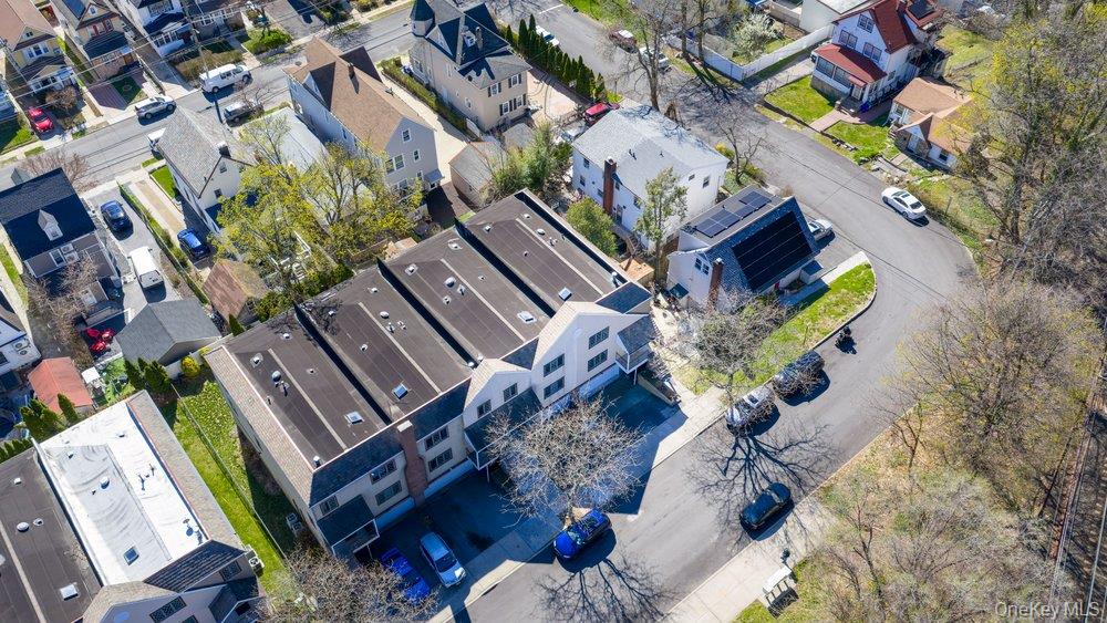 131 Pelhamdale Avenue