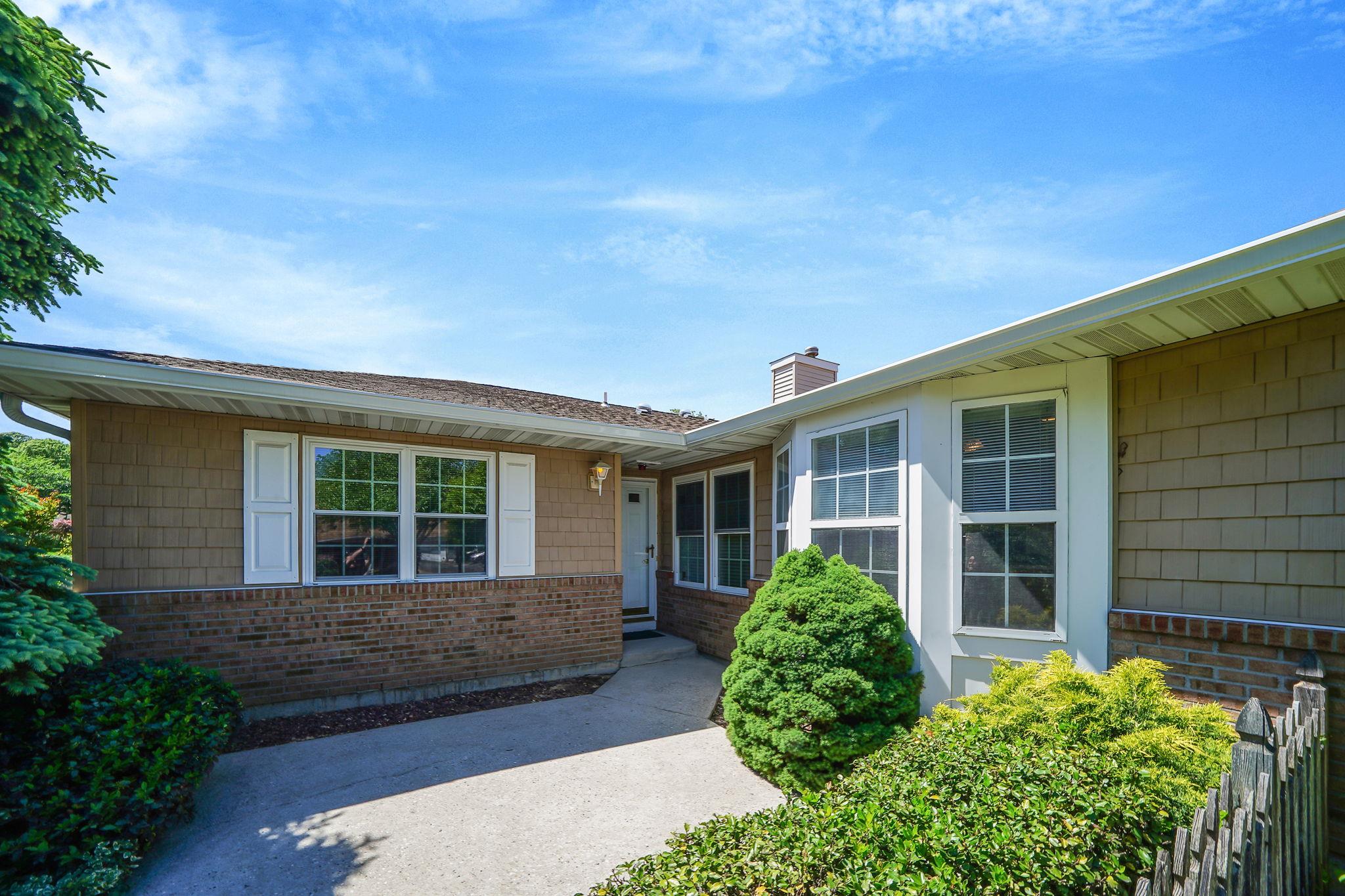 192 Theodore Drive, Coram, New York image 2