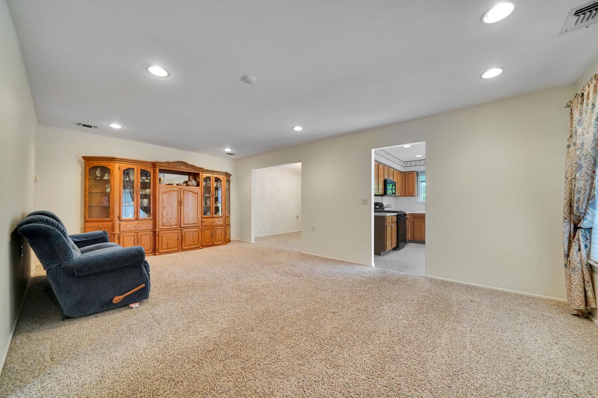 192 Theodore Drive, Coram, New York image 11