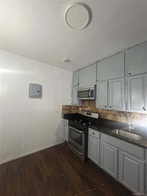 Apartment For Rent - 802 Rogers Avenue #2<br/> Brooklyn, NY 11226
