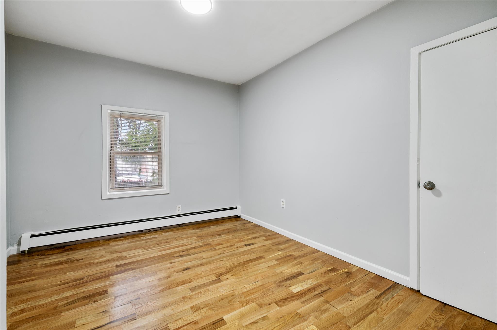 20 James L L Burrell Avenue, Hempstead, New York image 9