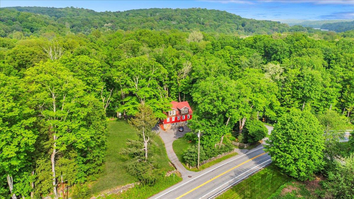 161 Goldens Bridge Road, Katonah, New York image 39