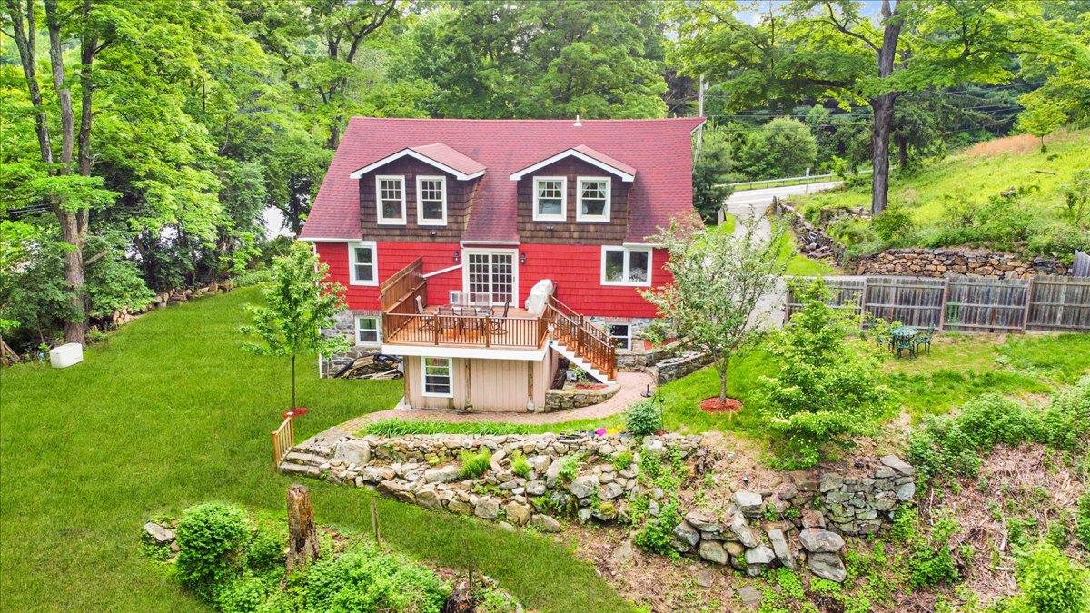 161 Goldens Bridge Road, Katonah, New York image 34