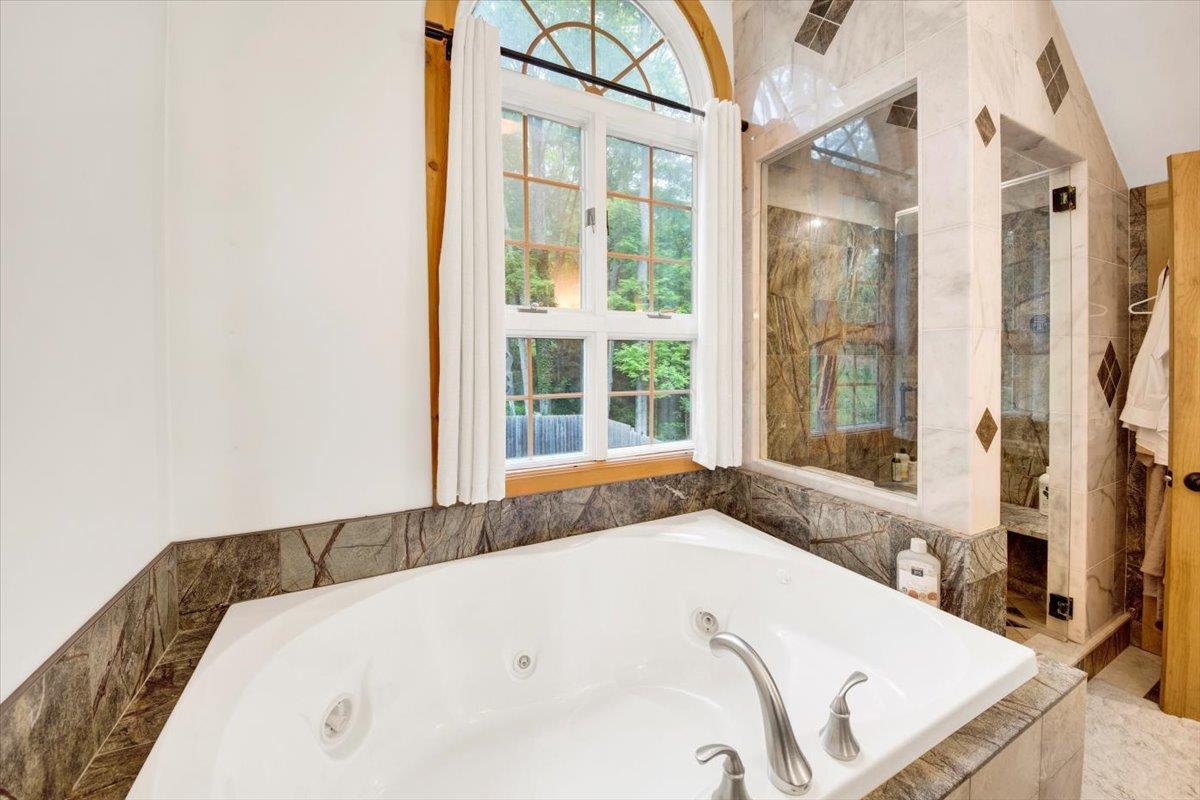 161 Goldens Bridge Road, Katonah, New York image 21