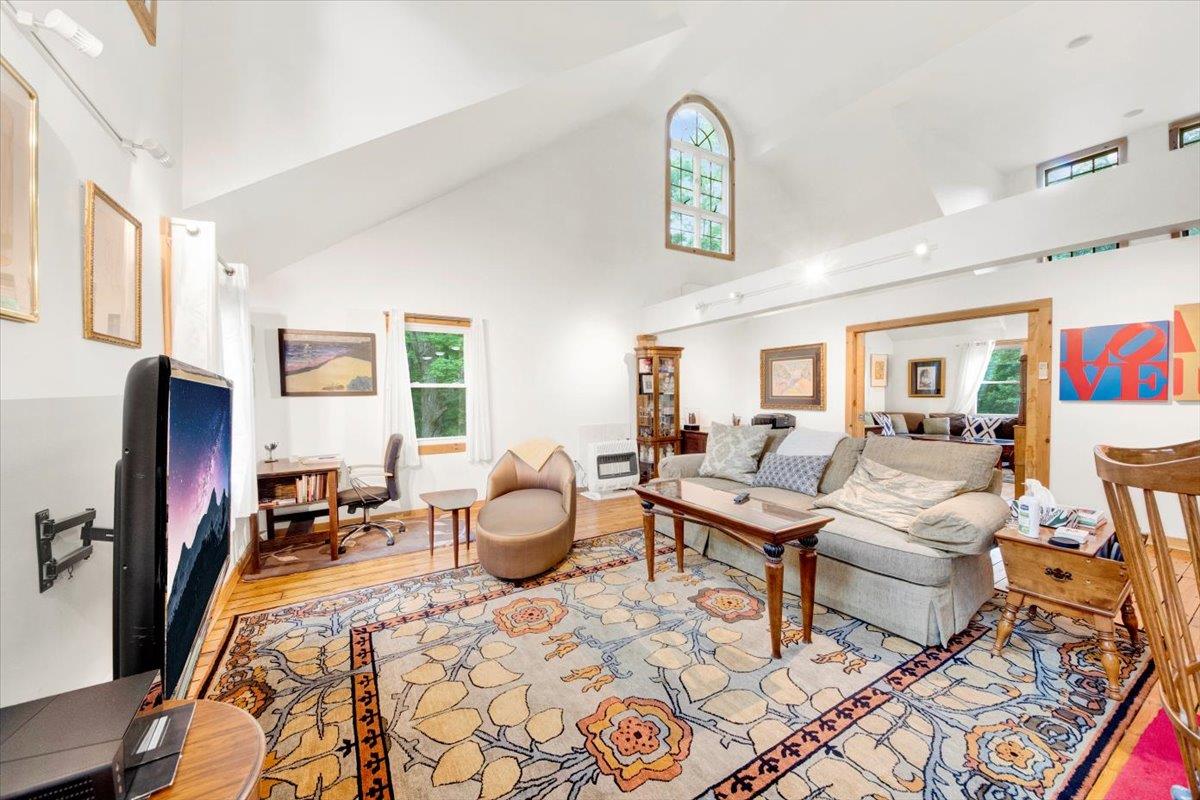 161 Goldens Bridge Road, Katonah, New York image 9