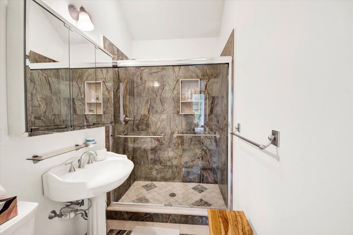 161 Goldens Bridge Road, Katonah, New York image 25