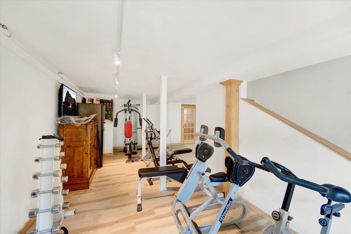 161 Goldens Bridge Road, Katonah, New York image 30