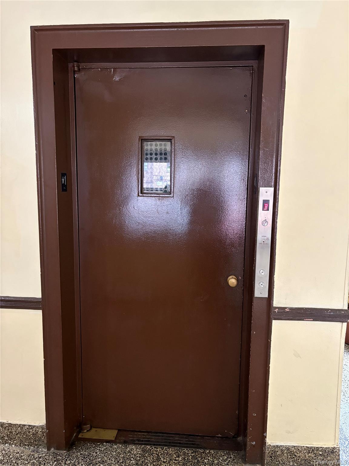 2090 Barnes Avenue 4D