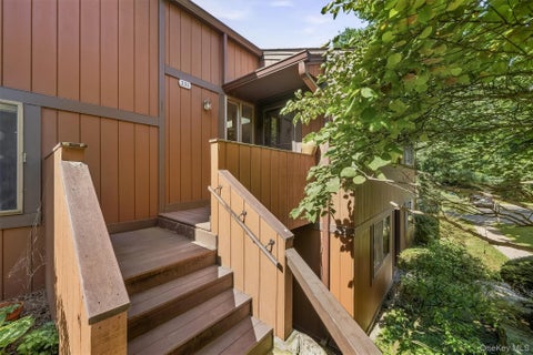 Condo For Sale - 231 Martling Avenue<br/> Tarrytown, NY 10591