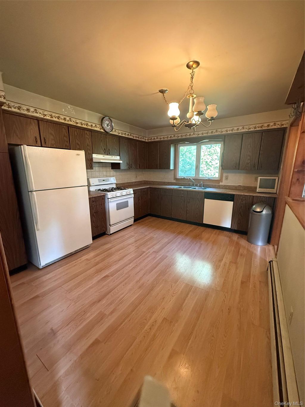Photo of 1506 State Route 32, Wallkill, NY 12589 (MLS # 994929)