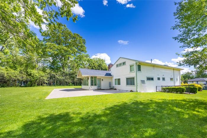 3 The Circle, Great Neck, New York image 26