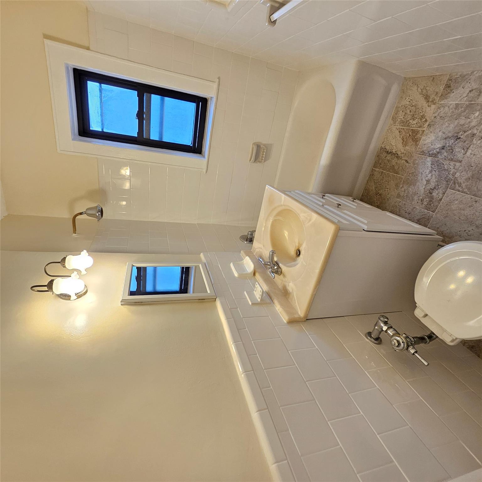 590 E 3rd Street #3H, Mount Vernon, New York image 9