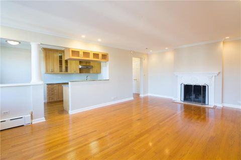 14 N Chatsworth Avenue 7A Larchmont NY 10538