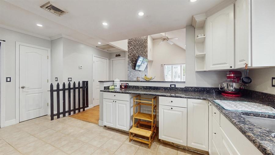 148 Smith Avenue, Islip, New York image 9