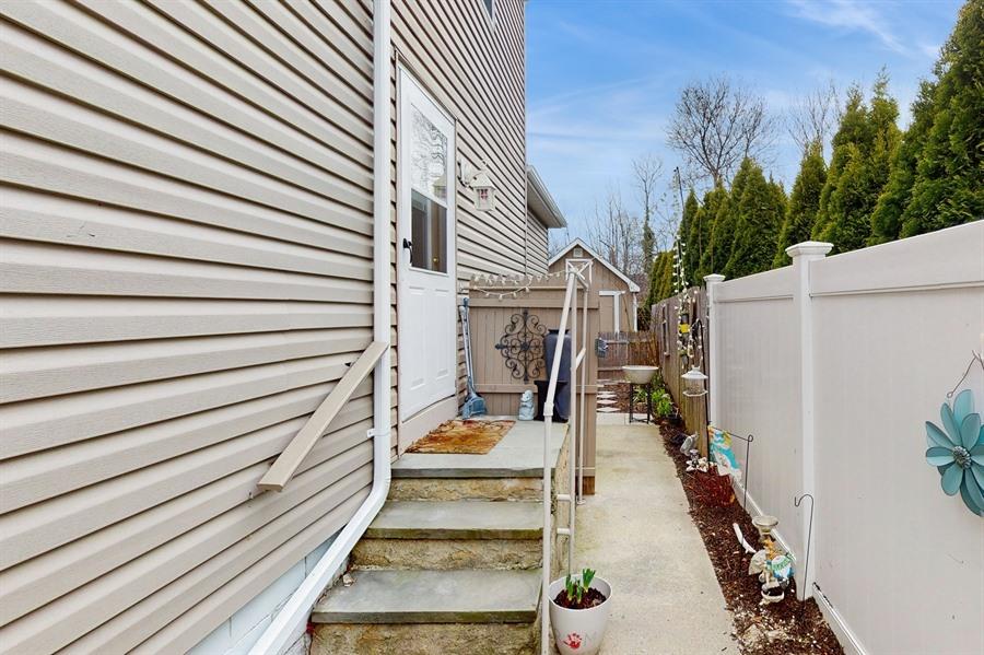 148 Smith Avenue, Islip, New York image 28