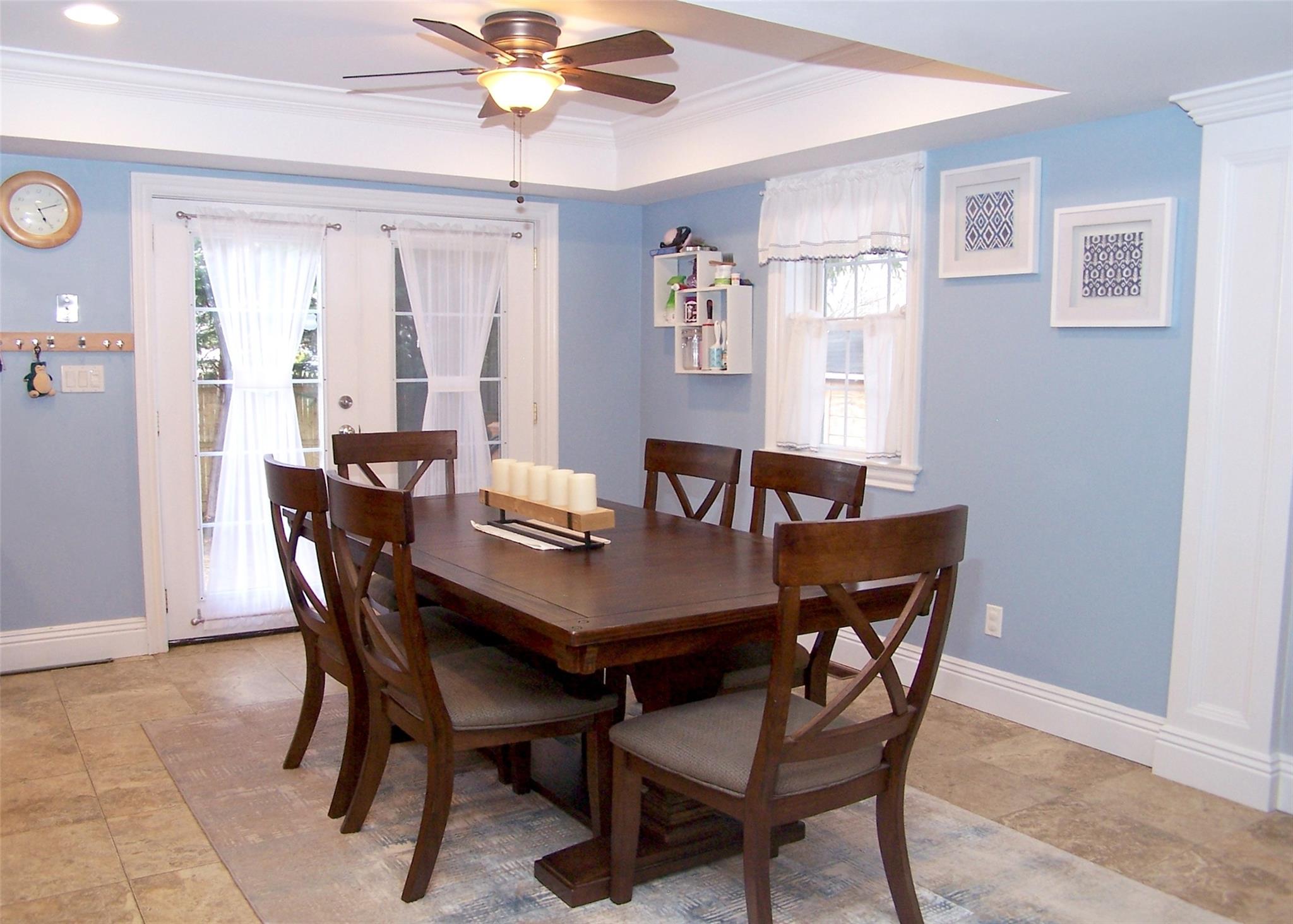 283 Elizabeth Avenue, Holbrook, New York image 13