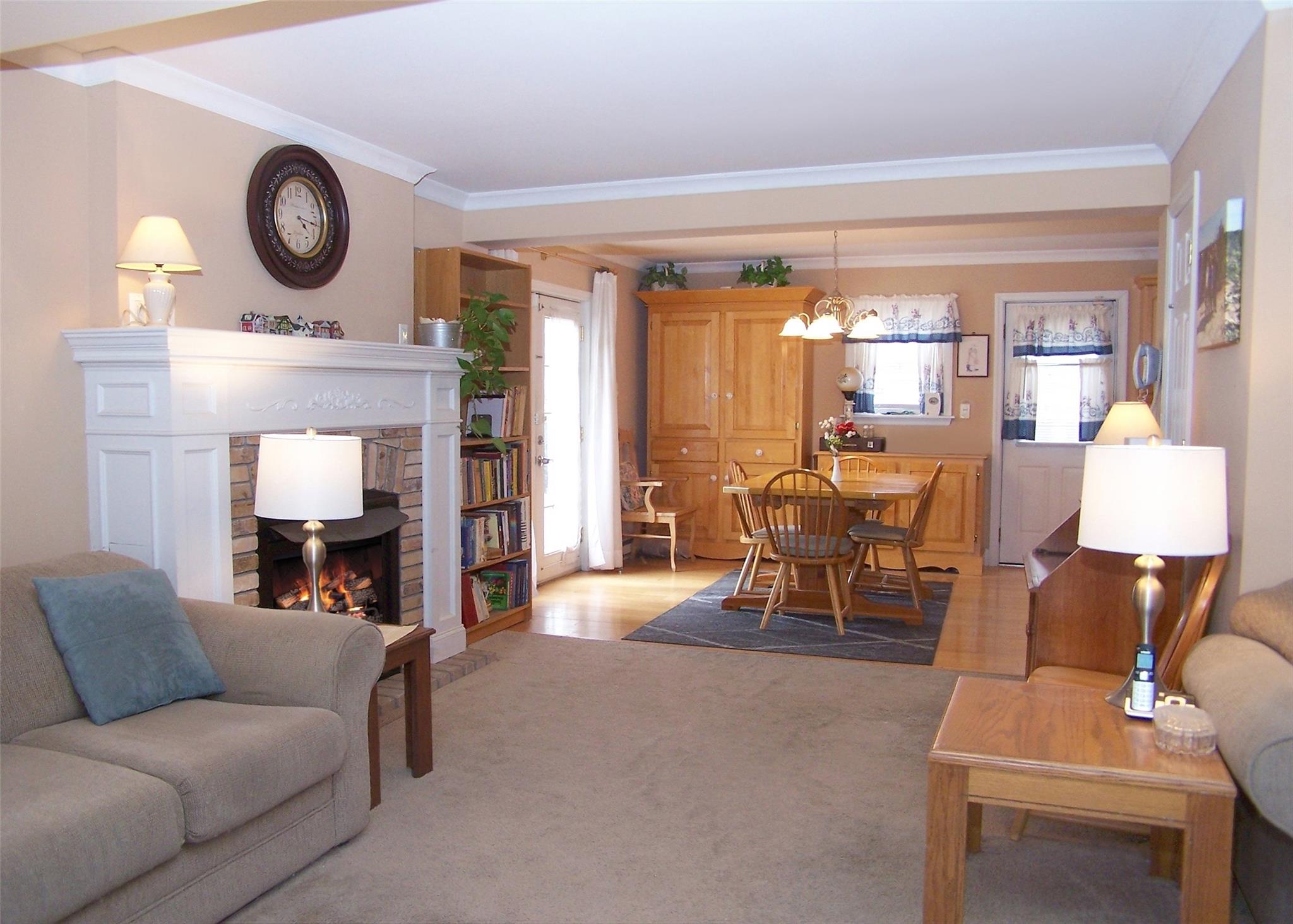 283 Elizabeth Avenue, Holbrook, New York image 21
