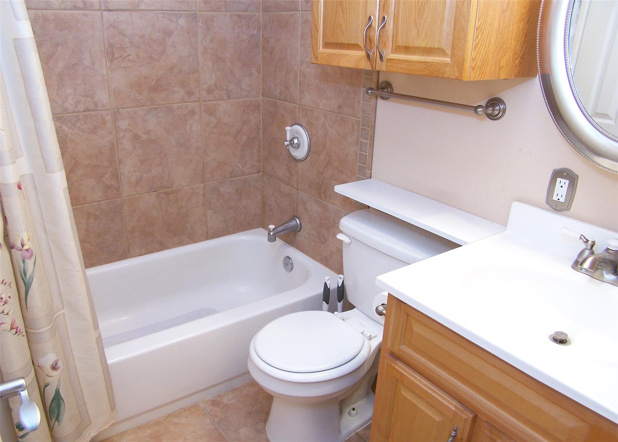 283 Elizabeth Avenue, Holbrook, New York image 27