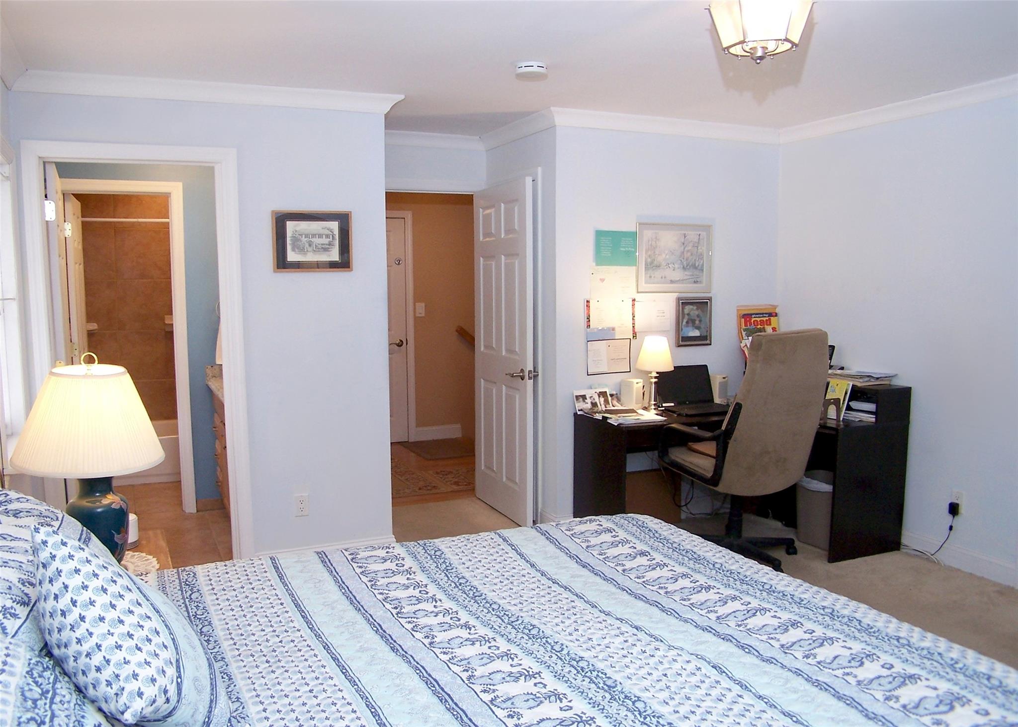 283 Elizabeth Avenue, Holbrook, New York image 28