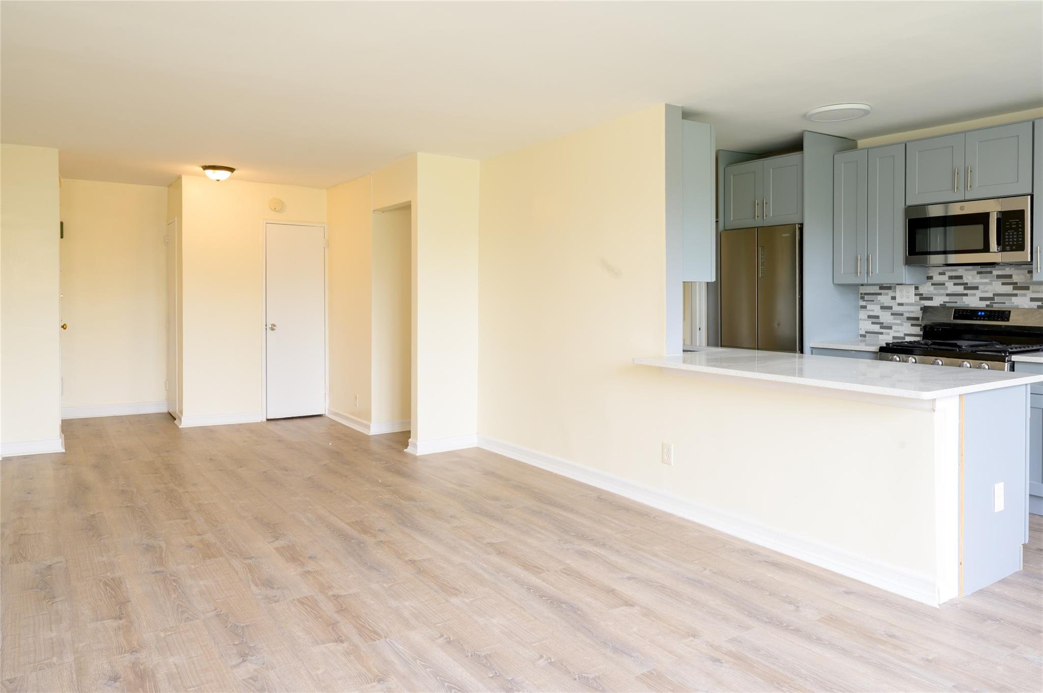 610 Waring Avenue 5F