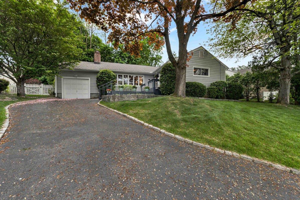 3 Columbia Road, Ardsley, New York image 2