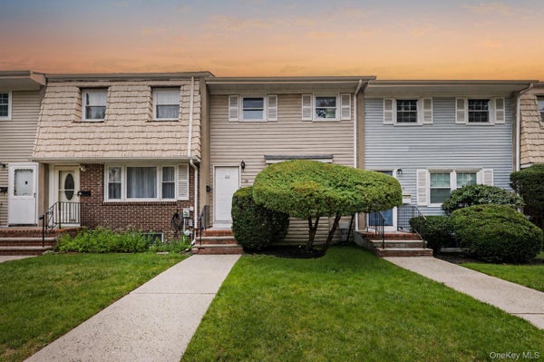 18 ALAN RD, SPRING VALLEY, NY 10977 - Image ba98c234e3d920bf9ec3ef4ed0d9dd65/3473221694