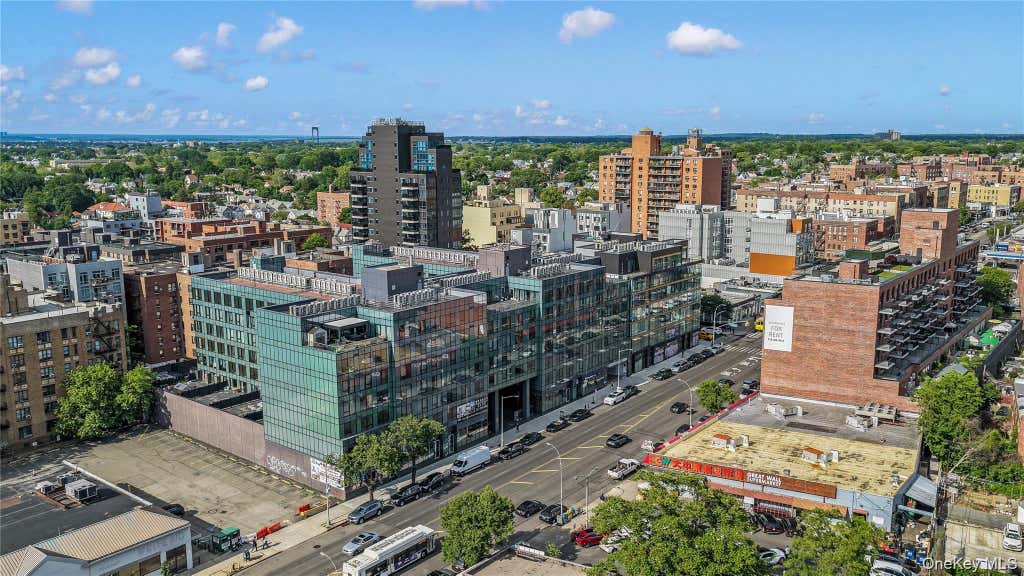 Photo of 14449 Northern Boulevard #418, Flushing, NY 11354 (MLS # 1009305)