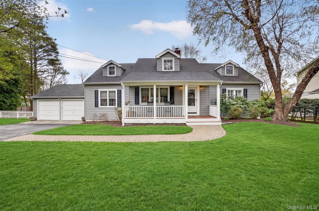 Photo of 1737 Paine Street, Yorktown Heights, NY 10598 (MLS # 991024)