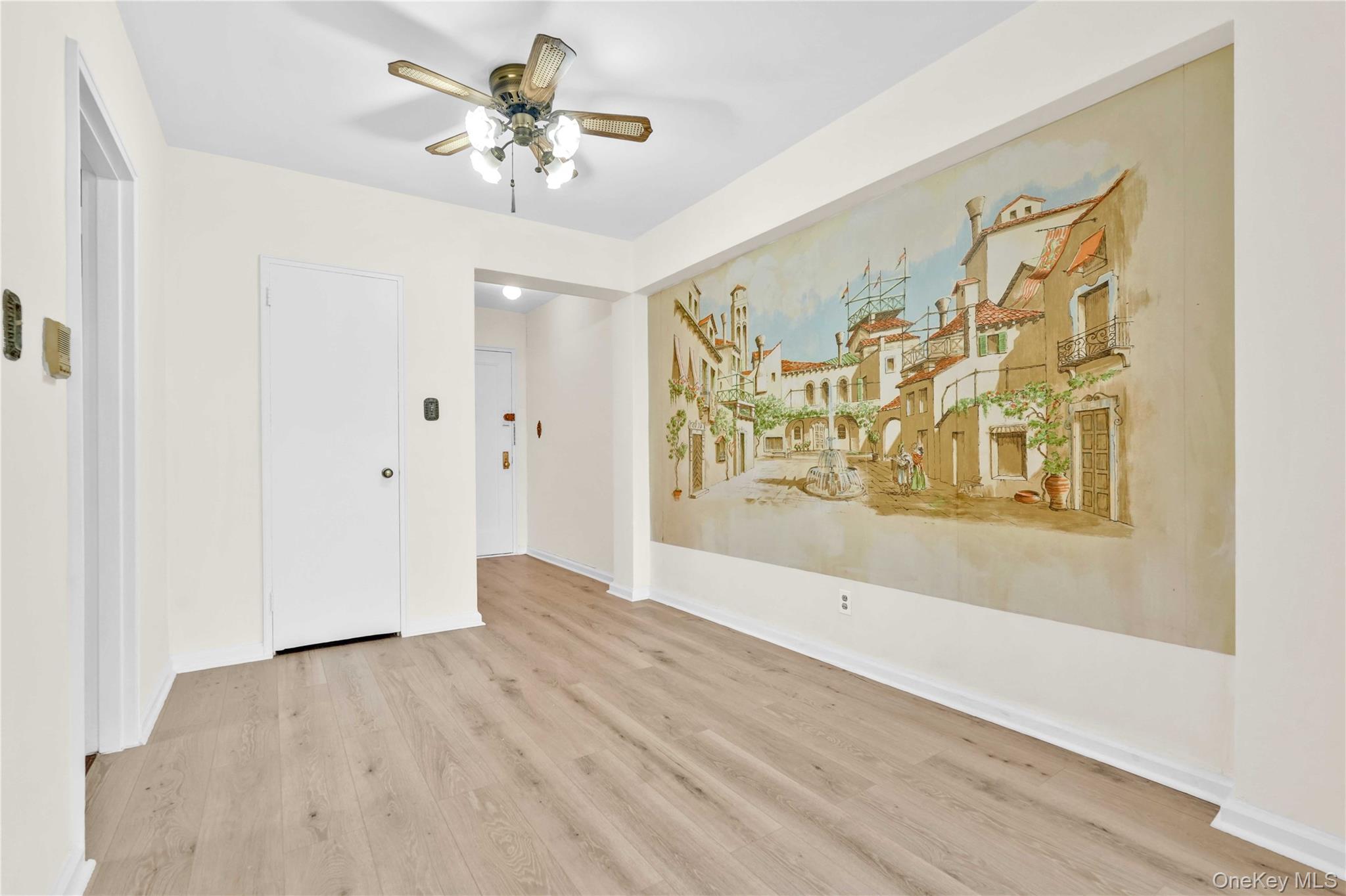 25-11 Union Street 2G