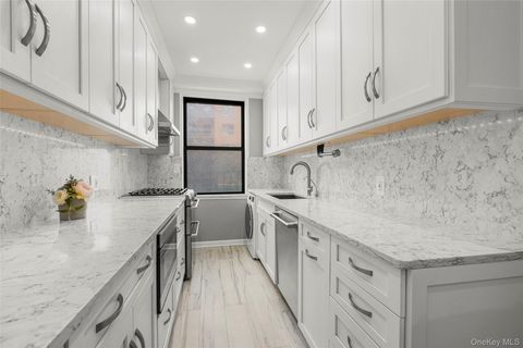 Homes For Sale - 620 W 239th Street #2C<br/> Bronx, NY 10463
