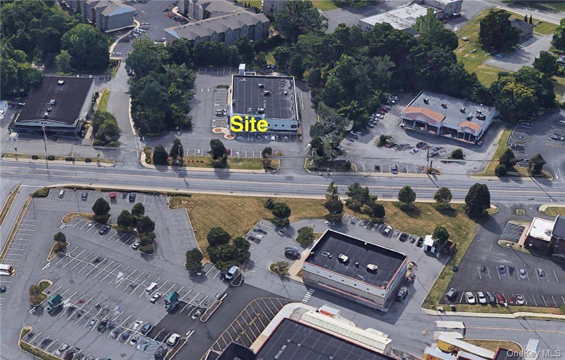 393 Windsor Highway