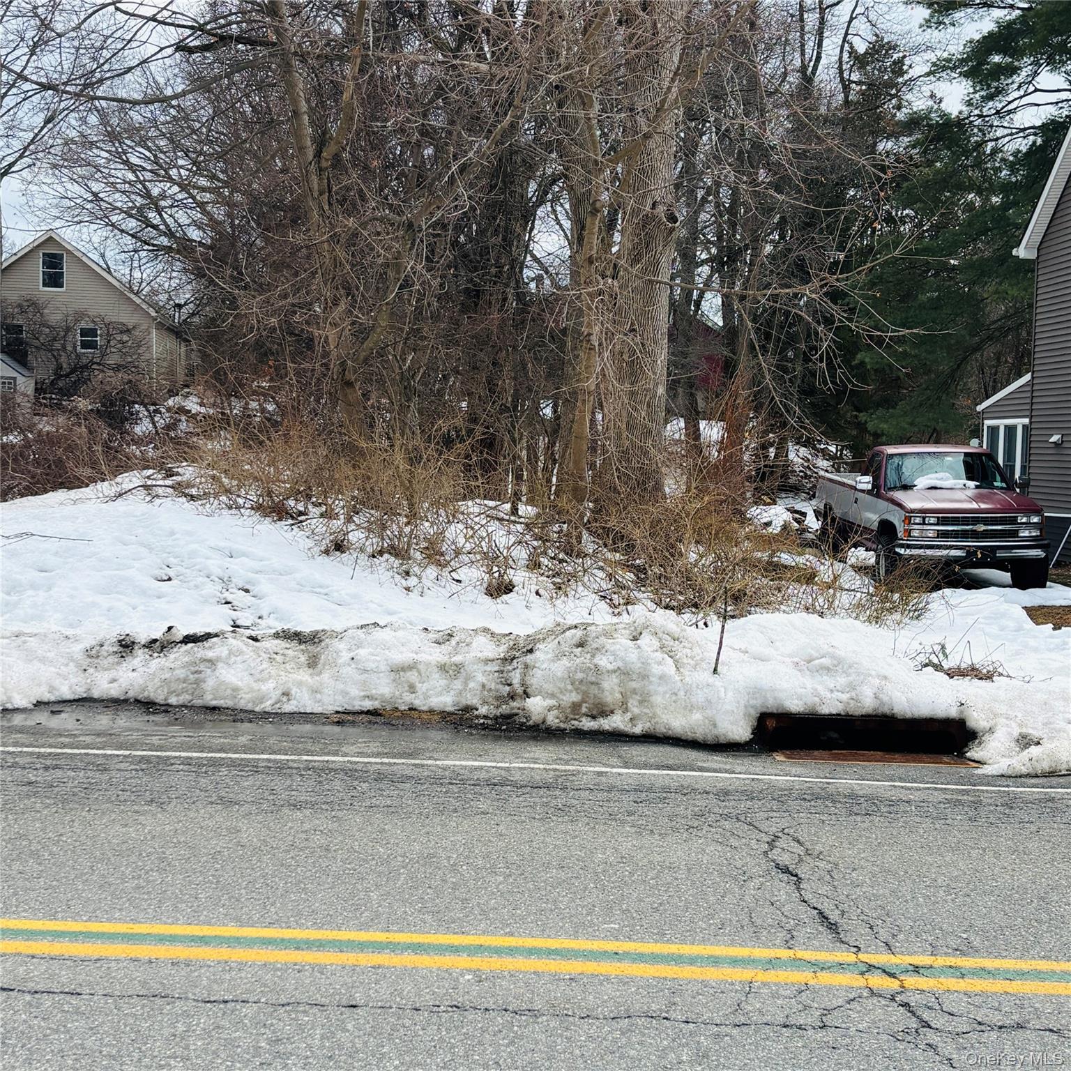 Between 229 and 231 Westchester Avenue