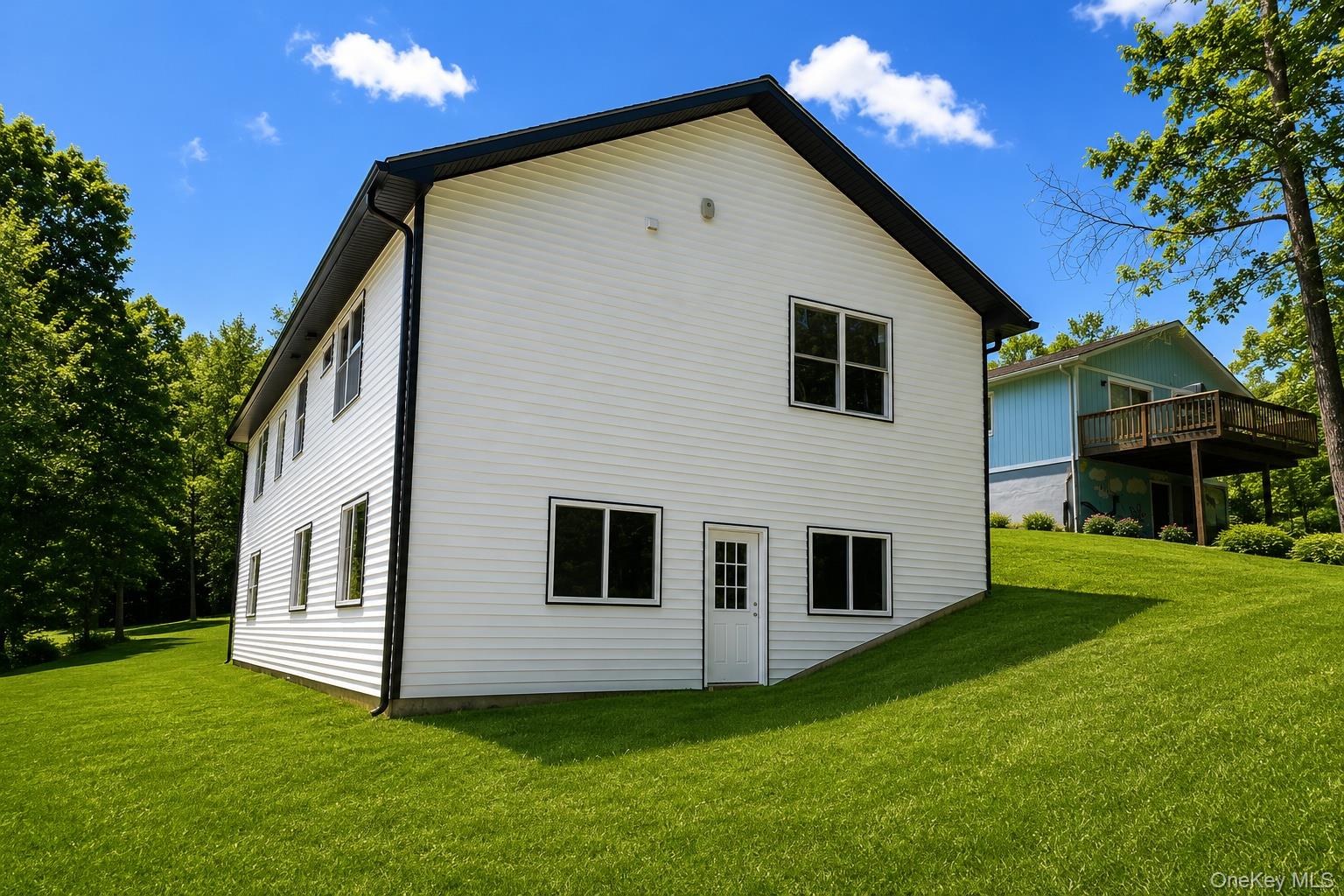 24 Timber Hill Lane